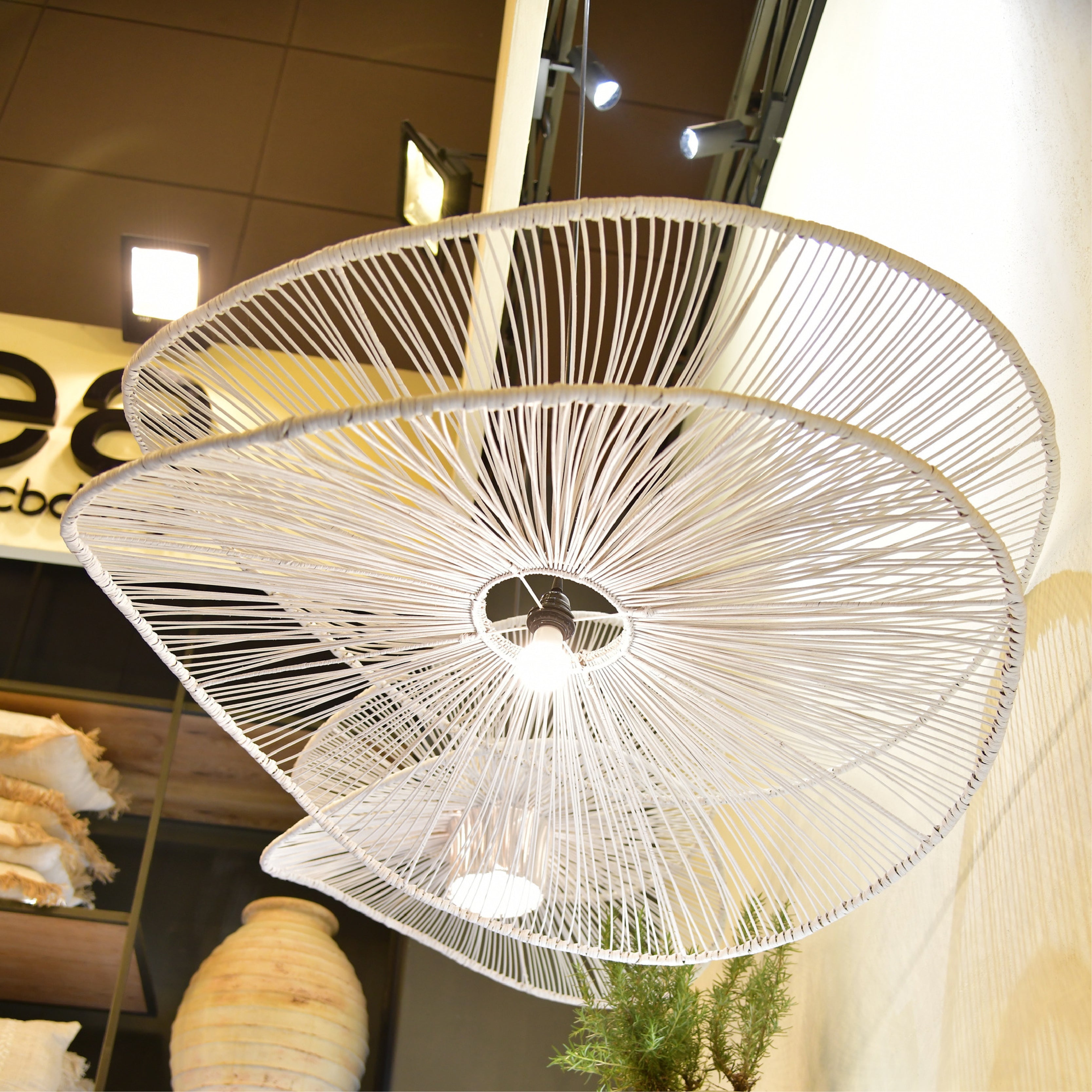Tilde Hanging Lamp