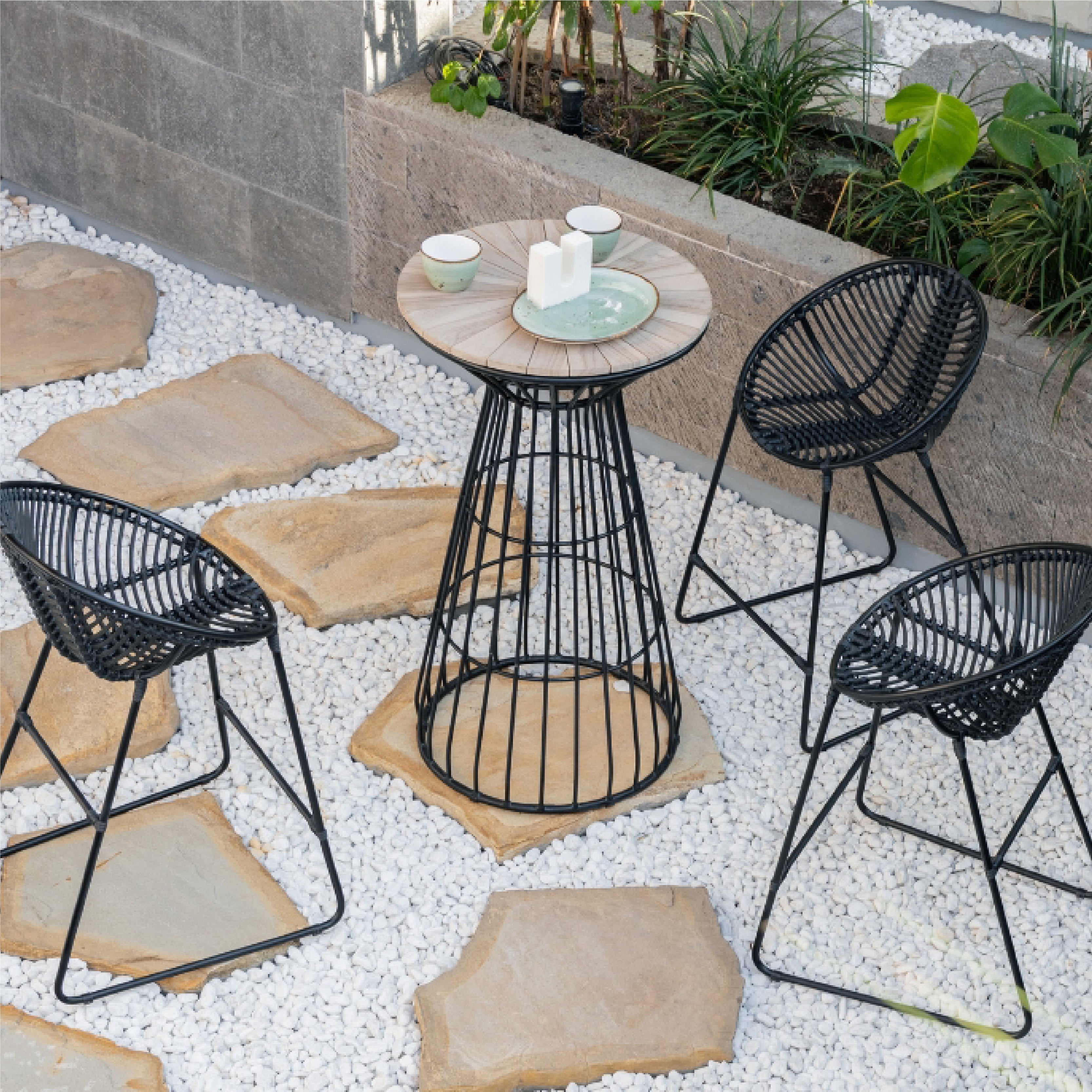 Bar Table